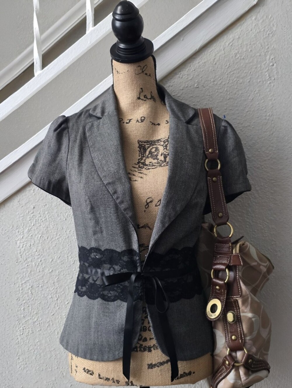 Vintage Forever 21 Office Siren Gray Blazer Top Black Lace Size Large
